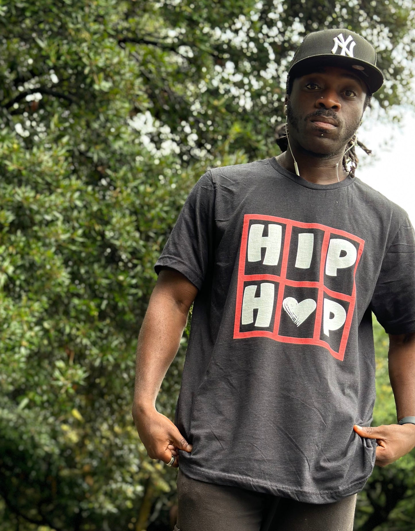 Hip Hop Sketched Heart - Unisex t-shirt